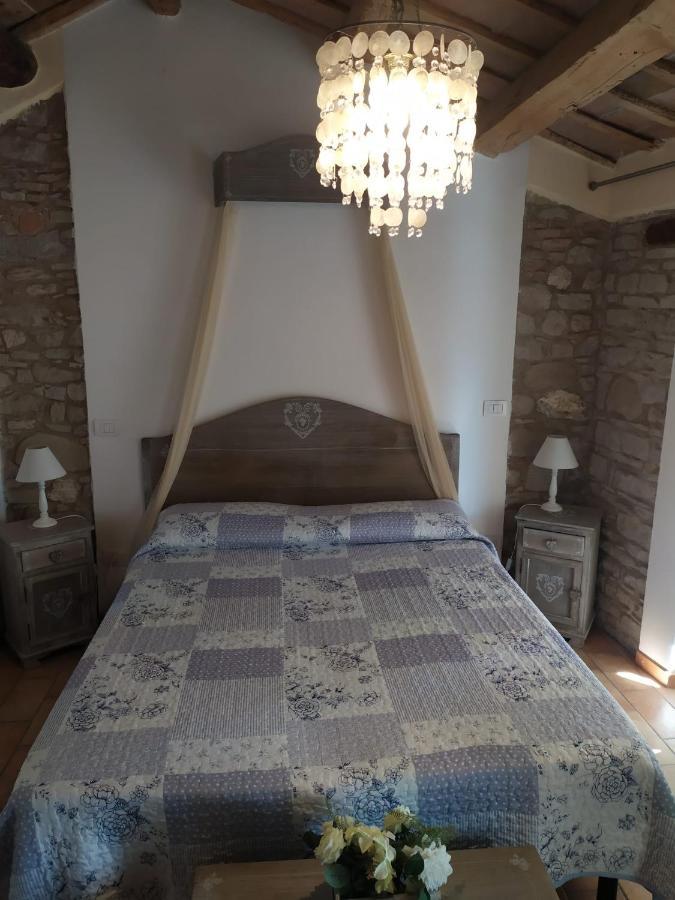 Fra Bosco E Cielo B&B Mercato Saraceno Bagian luar foto