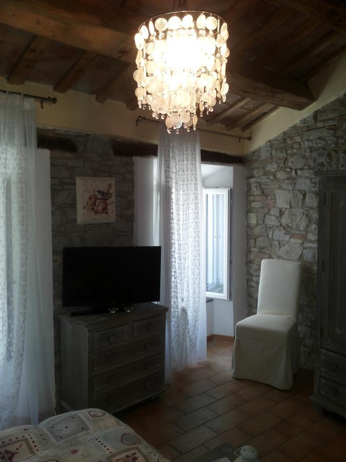 Fra Bosco E Cielo B&B Mercato Saraceno Bagian luar foto