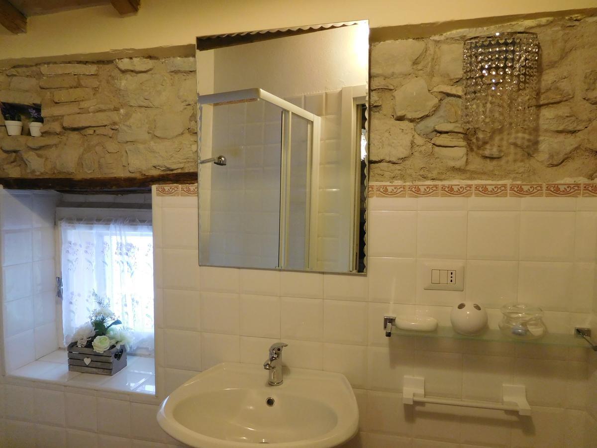 Fra Bosco E Cielo B&B Mercato Saraceno Bagian luar foto